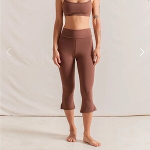 Indigo Luna Bella Bamboo Capri Chocolate Size Small